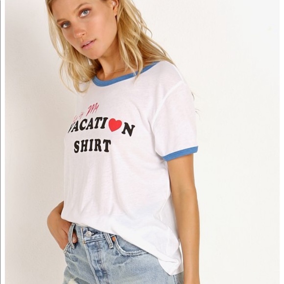 NWT WILDFOX Vacation Johnny Ringer Tee - Picture 2 of 4